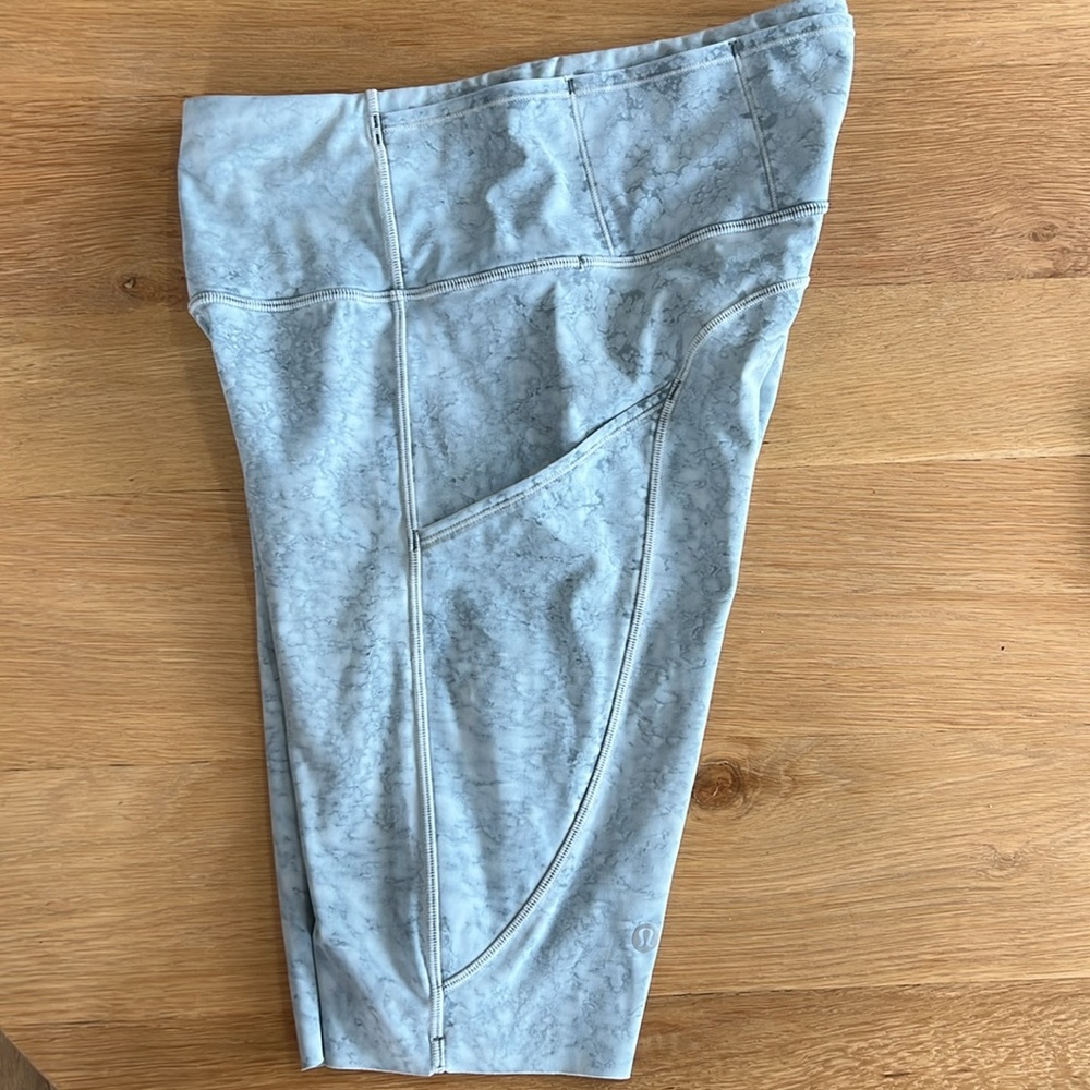 Lululemon Shorts - Picture 3 of 9